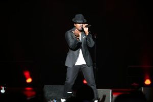 Neyo Steams Up Women's Empowerment