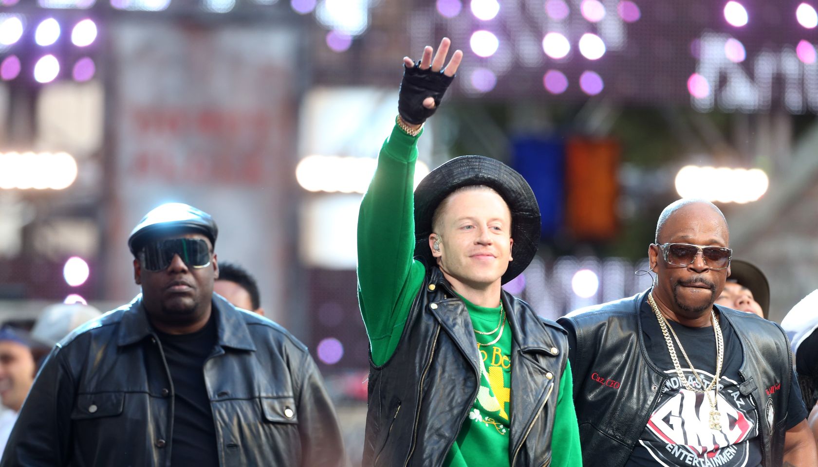 2015 MTV Video Music Awards - Pepsi Stage - Fixed Show