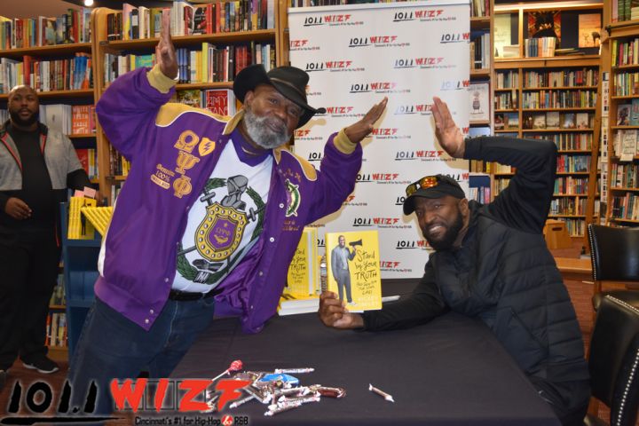 Rickey Smiley Book Signing