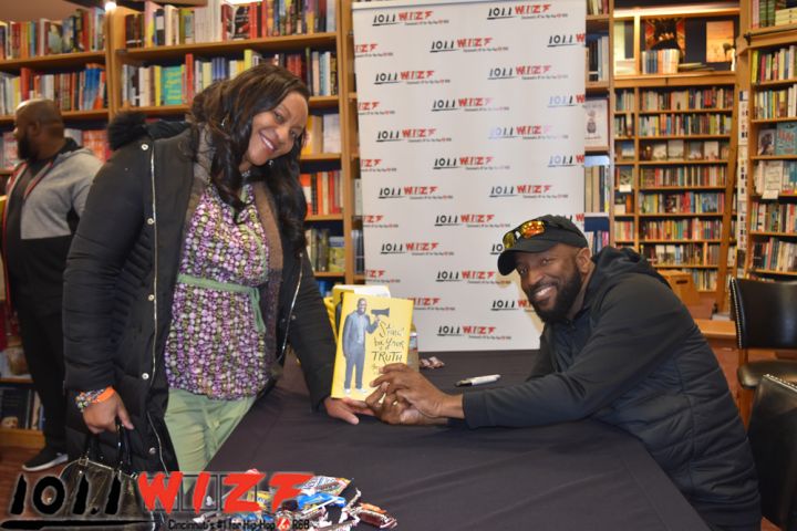 Rickey Smiley Book Signing