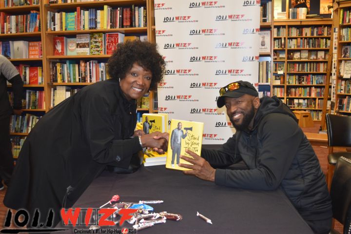 Rickey Smiley Book Signing