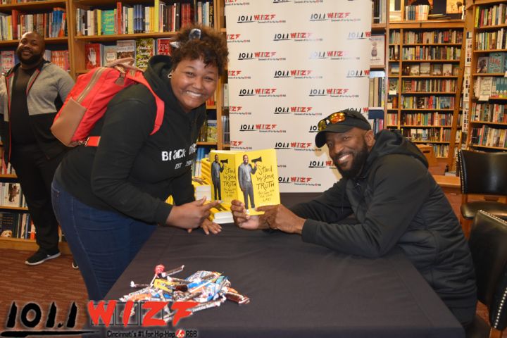 Rickey Smiley Book Signing