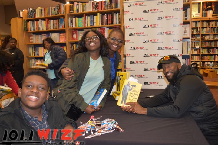 Rickey Smiley Book Signing