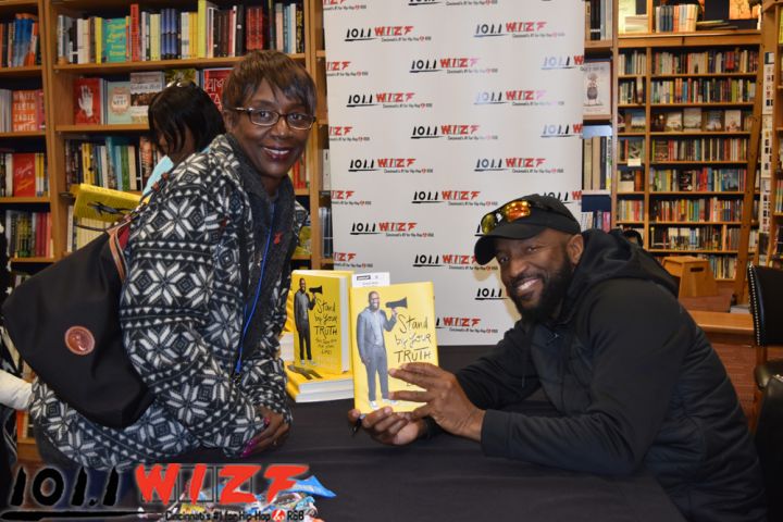 Rickey Smiley Book Signing