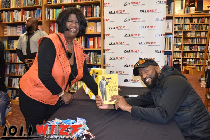 Rickey Smiley Book Signing