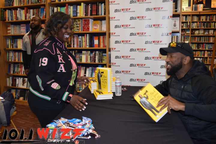 Rickey Smiley Book Signing