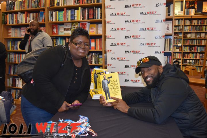 Rickey Smiley Book Signing