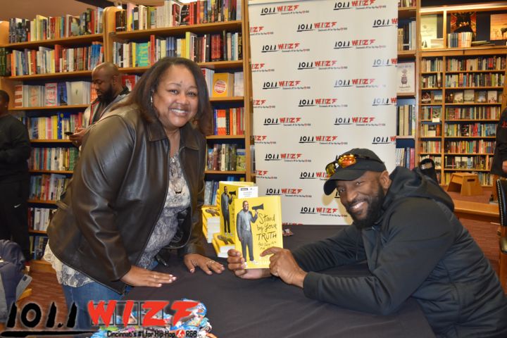 Rickey Smiley Book Signing