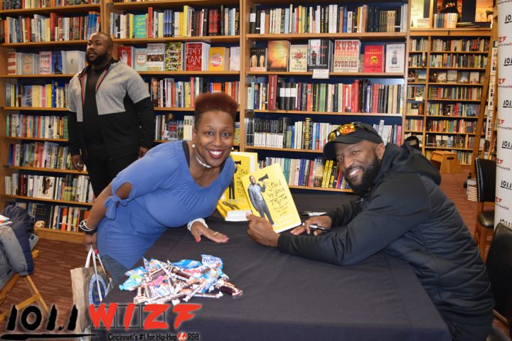 Rickey Smiley Book Signing