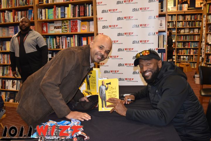 Rickey Smiley Book Signing