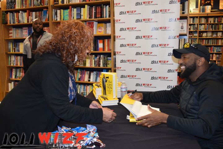 Rickey Smiley Book Signing