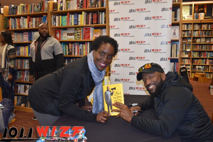 Rickey Smiley Book Signing