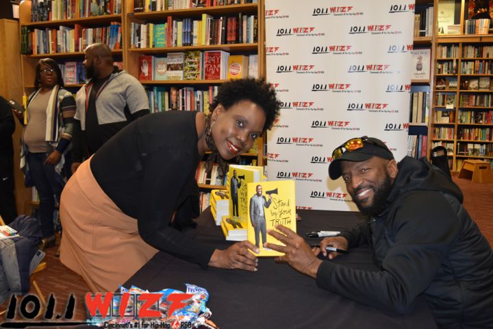 Rickey Smiley Book Signing