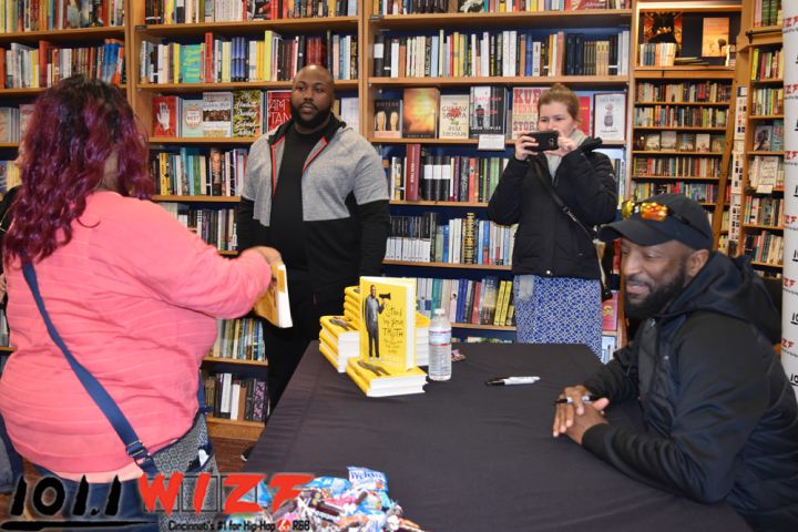 Rickey Smiley Book Signing