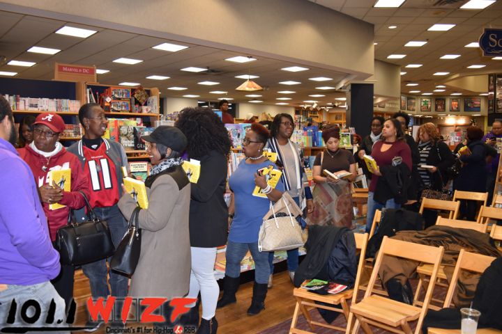 Rickey Smiley Book Signing