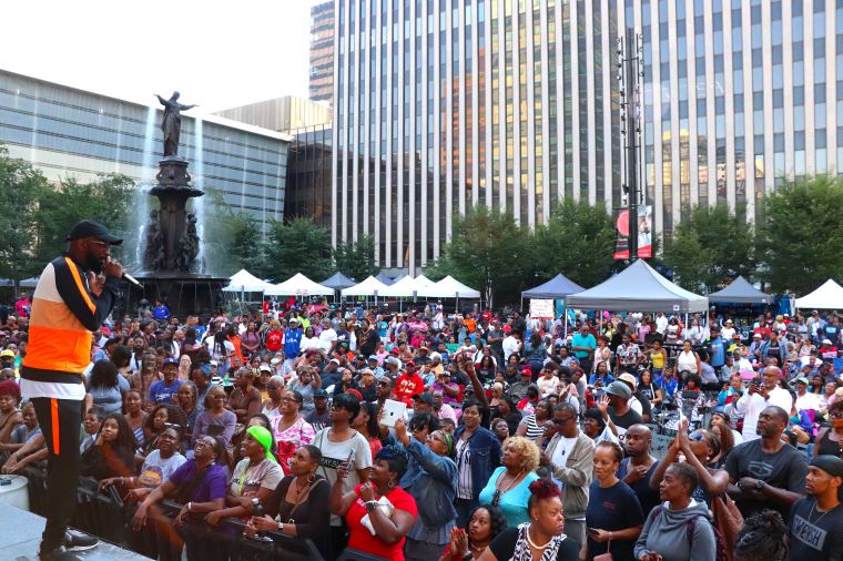 The Rickey Smiley Morning Show Live From Fountain Square