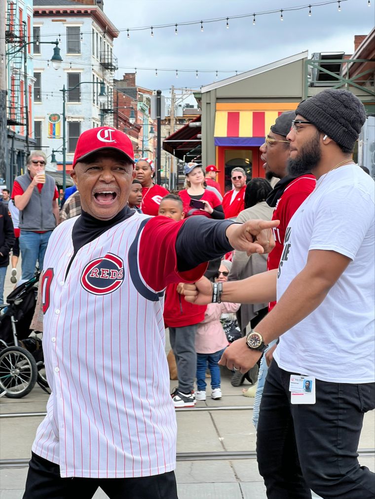 Lincon Ware from 1230 The BUZZ