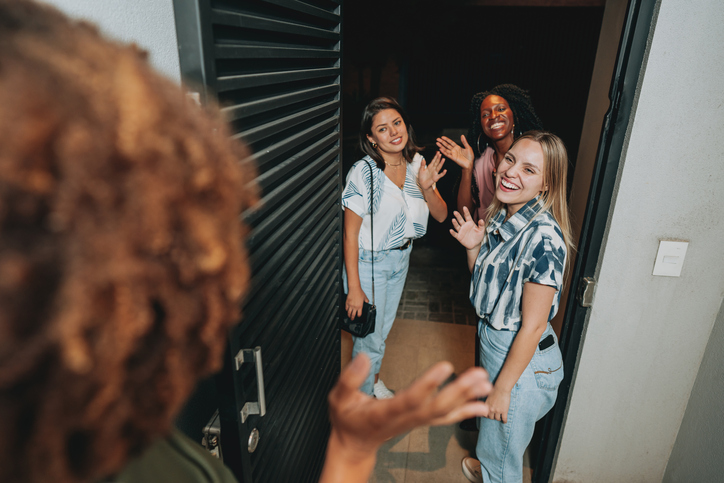 Friends saying goodbye after a fun afternoon