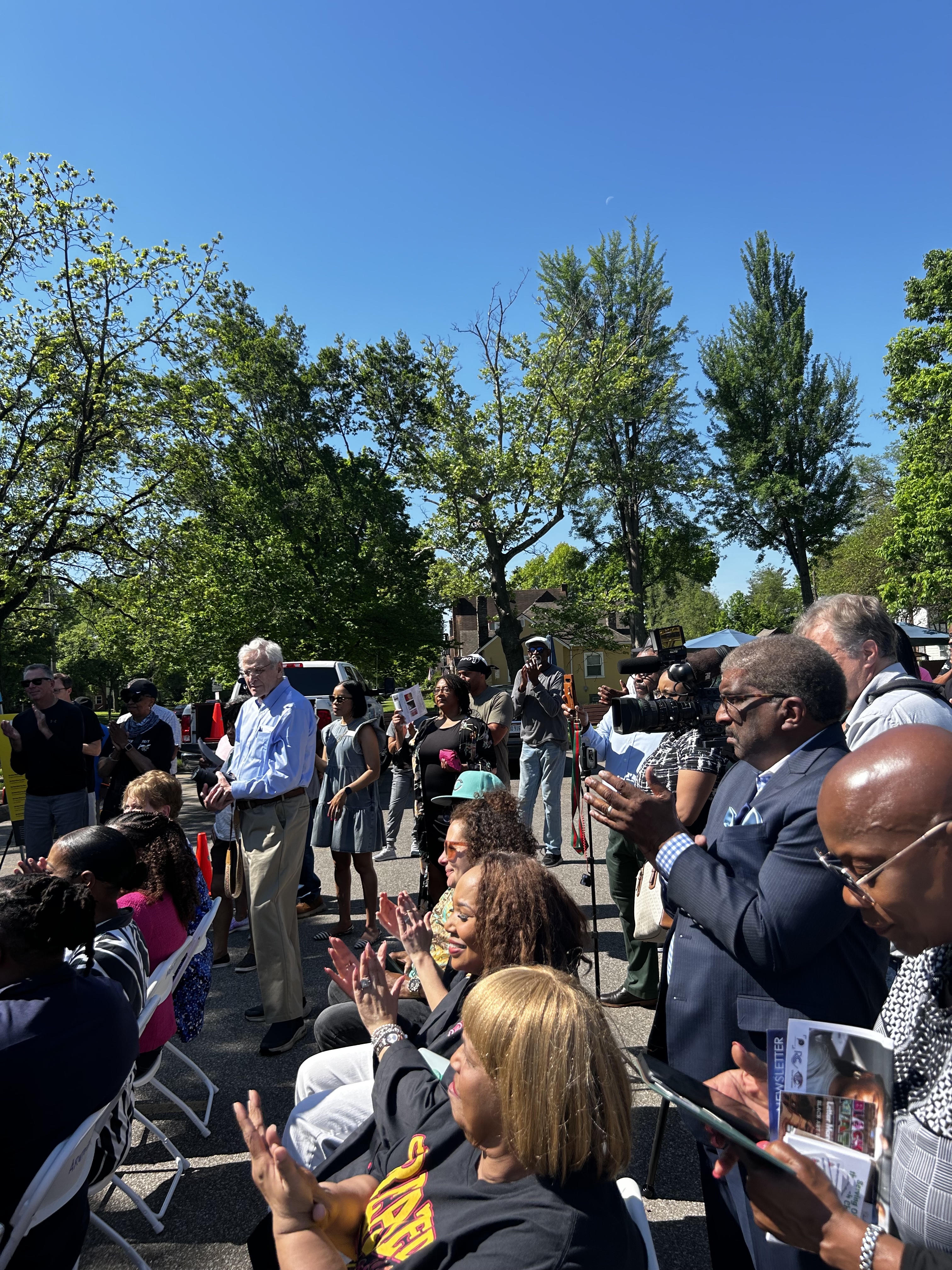 Community Members & City Leaders