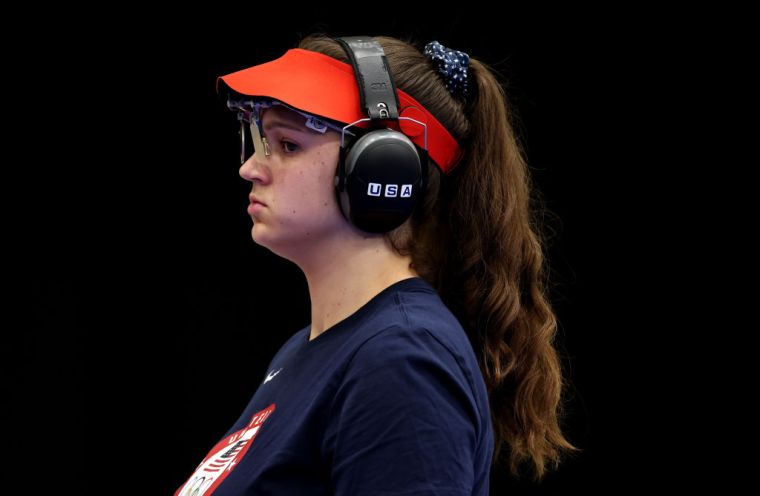 Katelyn Abeln - Shooting