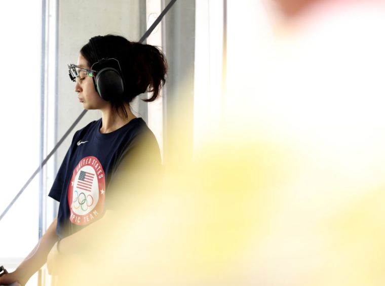 Ada Korkhin - Shooting