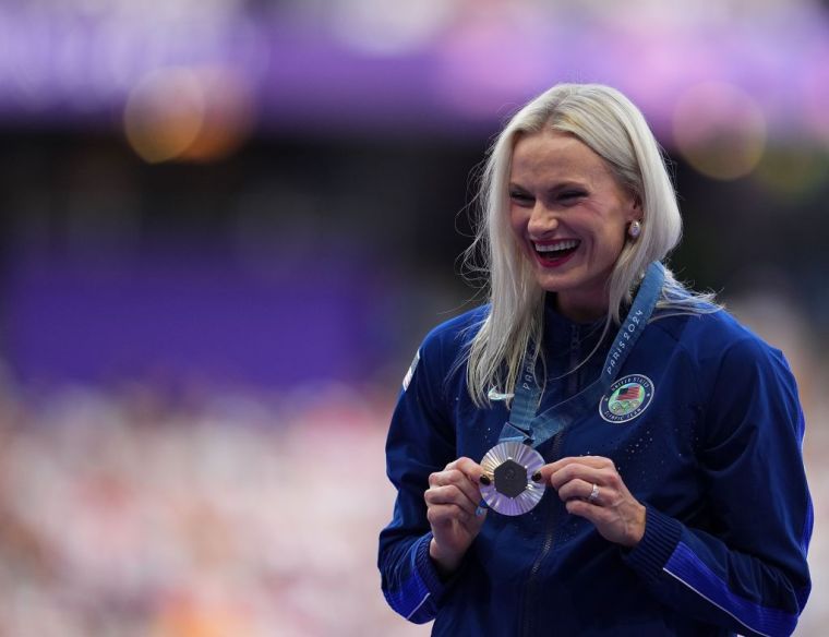 Katie Moon - Track & Field