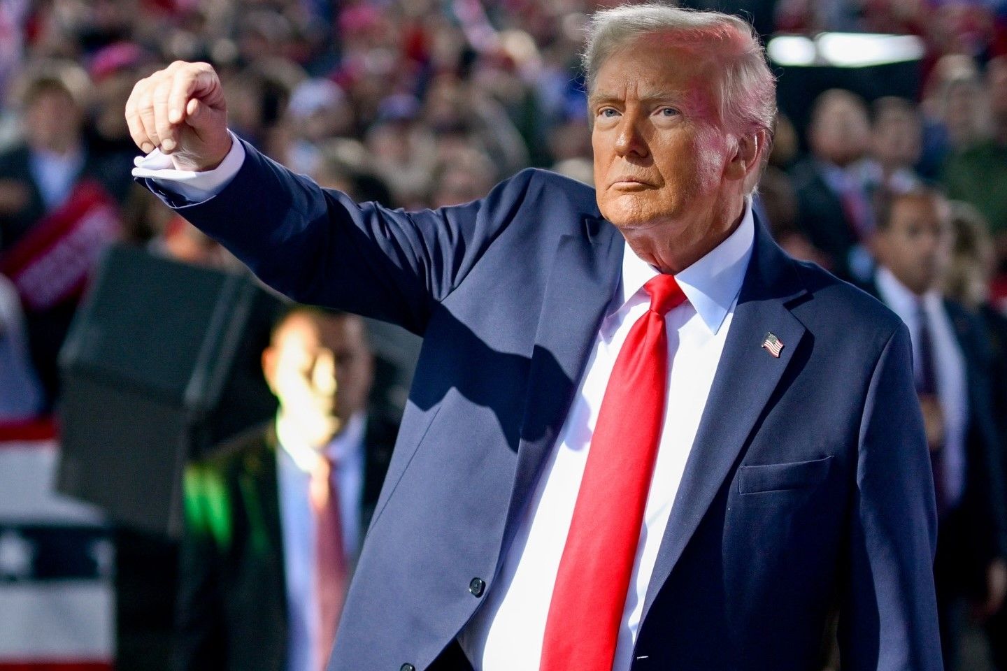 Trump acelera su ofensiva legislativa antes del 4 de julio