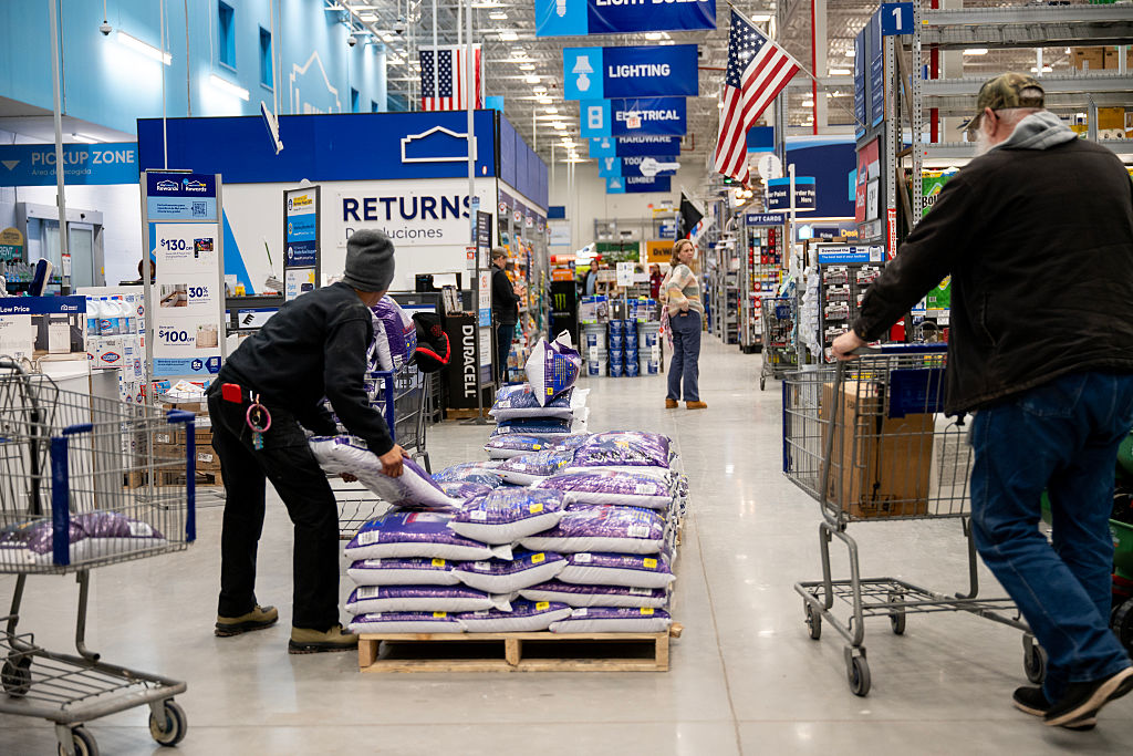 Arkansas Prepares For Rare Winter Storm Bringing Weekend Snow