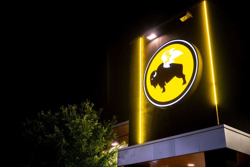 Buffalo Wild Wings Restaurant